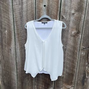Women’s XL cream layered tank